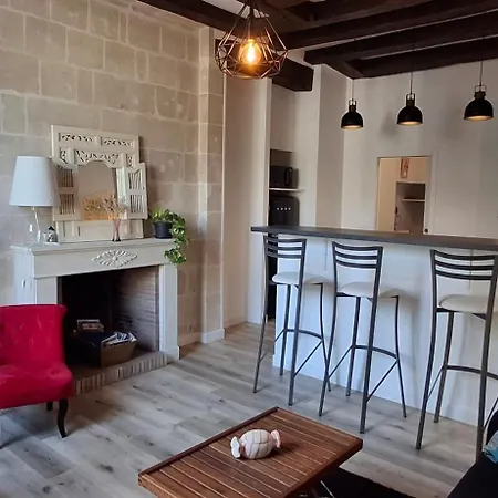 Trois Pieces De Charme Hyper Centre Тур