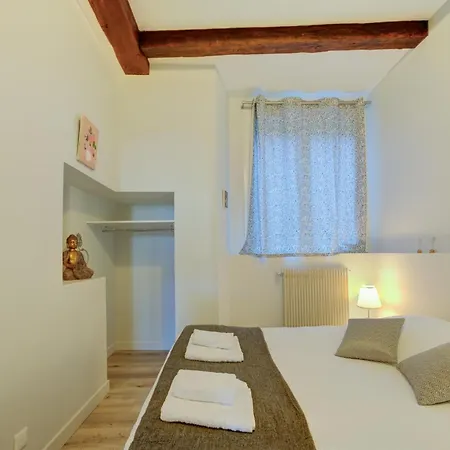 Appartement Trois Pieces De Charme Hyper Centre Tours